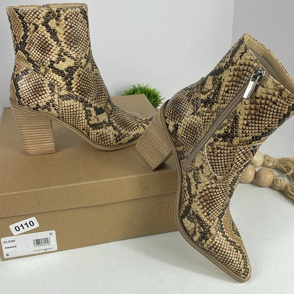 STEVE MADDEN
Women's Elene Pointed-Toe Booties Sz 8 NIB - Picture 12 of 12